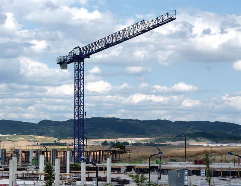 Activar dispersión camión Grua torre de 35 m de pluma – Malcop, alquiler y venta de maquinaria